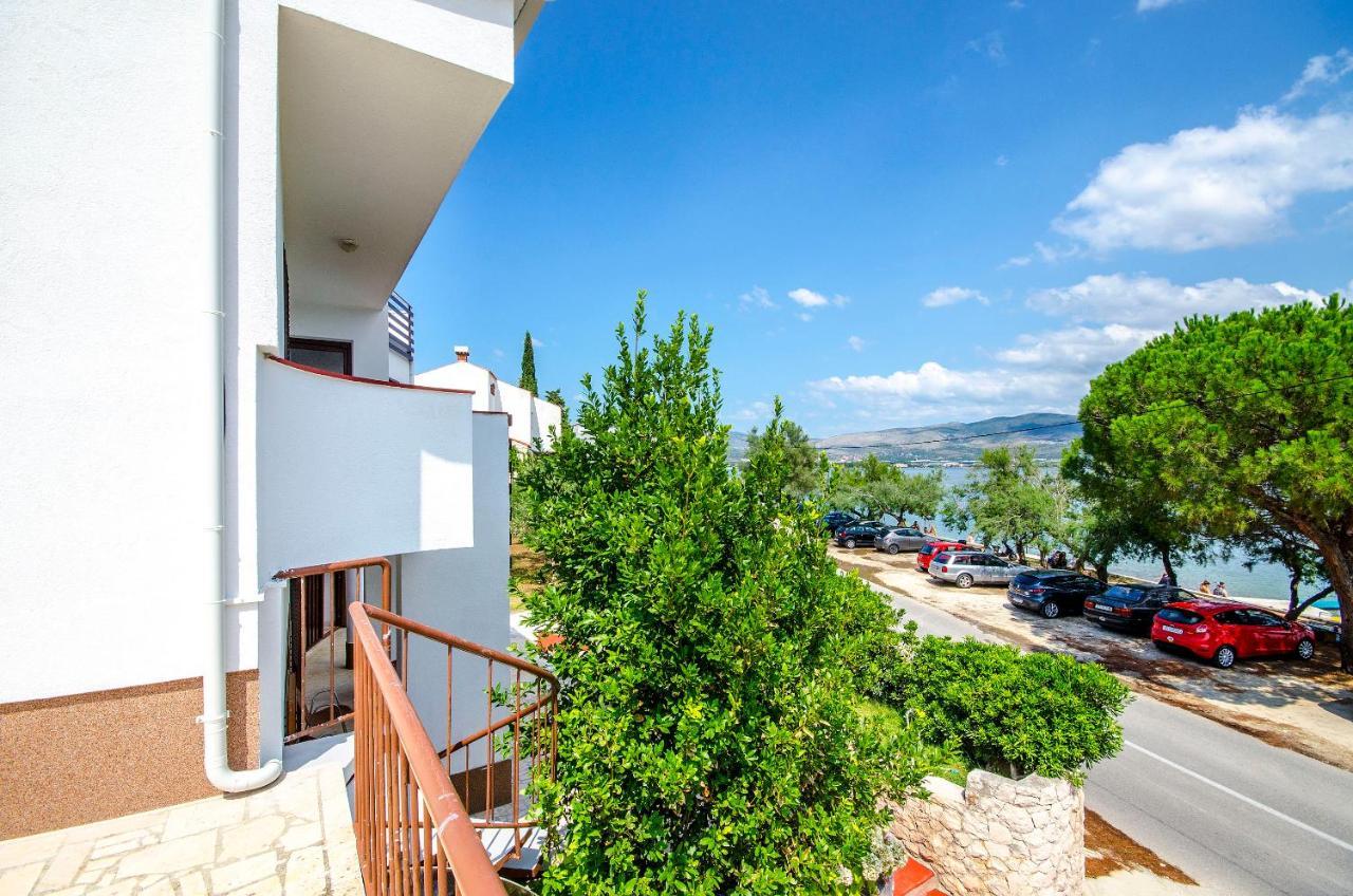 Apartments Tabak Trogir Exteriör bild